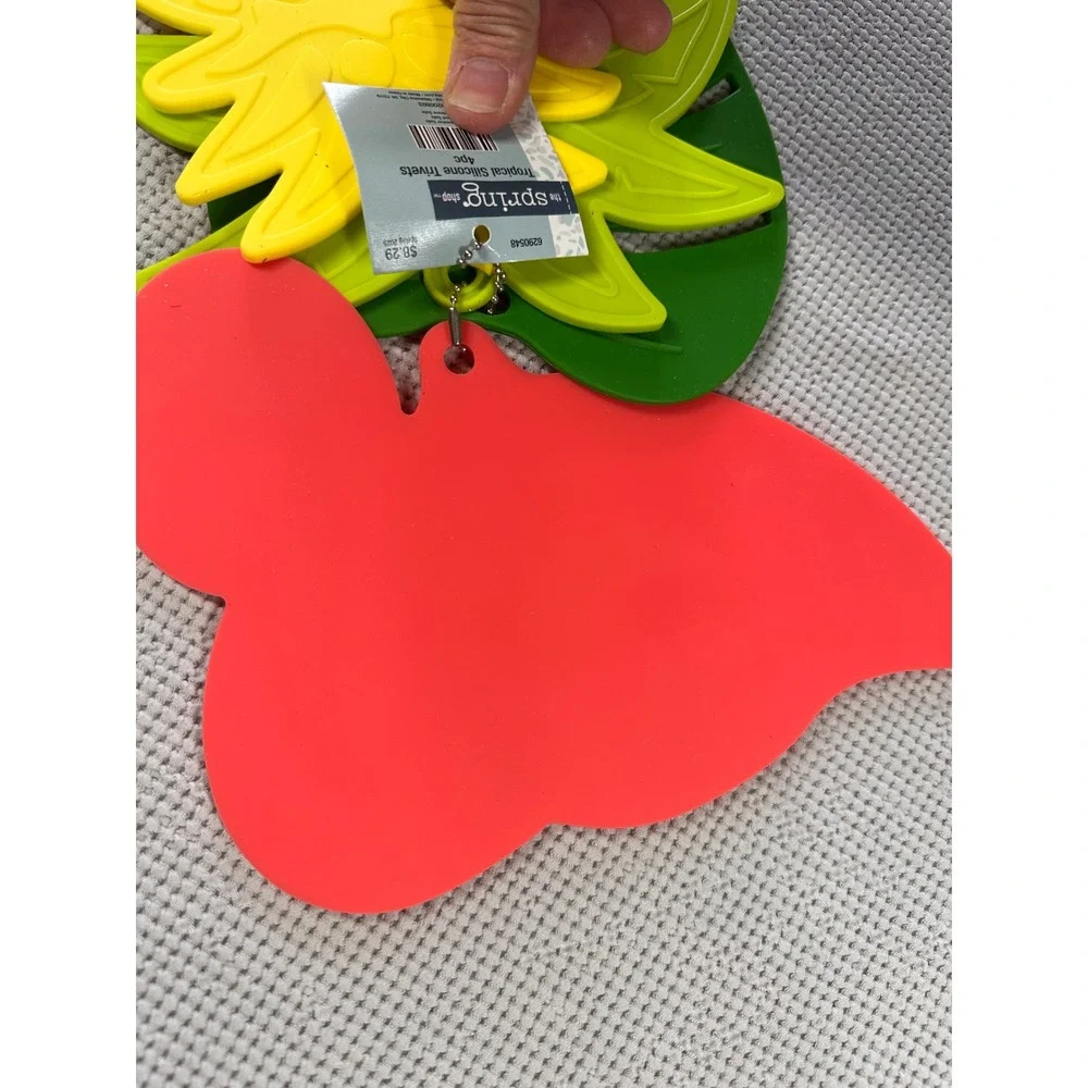 Tropical‎ Silicone Trivets 4 pc Set Flamingo Pineapple Palm Leaf Monstera